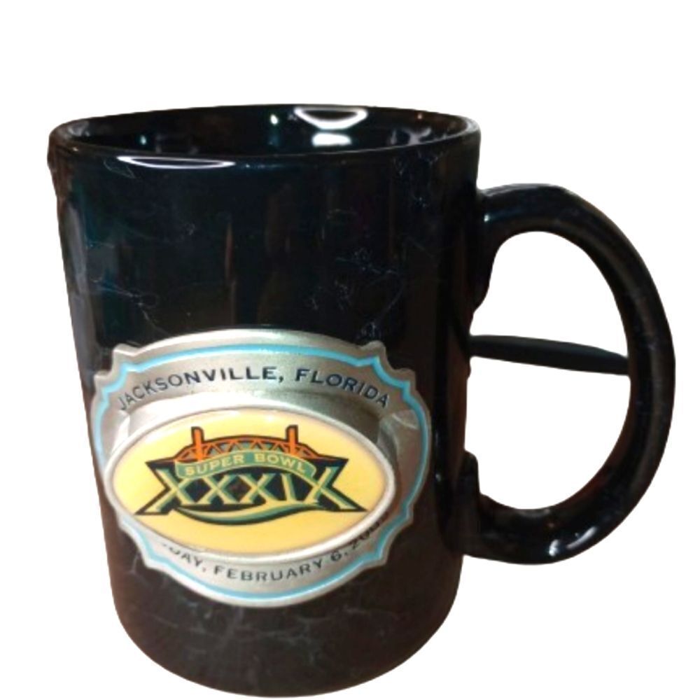 Super Bowl XXXIX 2005 Jacksonville Mug Eagles vs Patriots NFL Souvenir